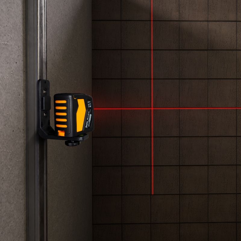 Лазерний рівень на магнітному кріпленні