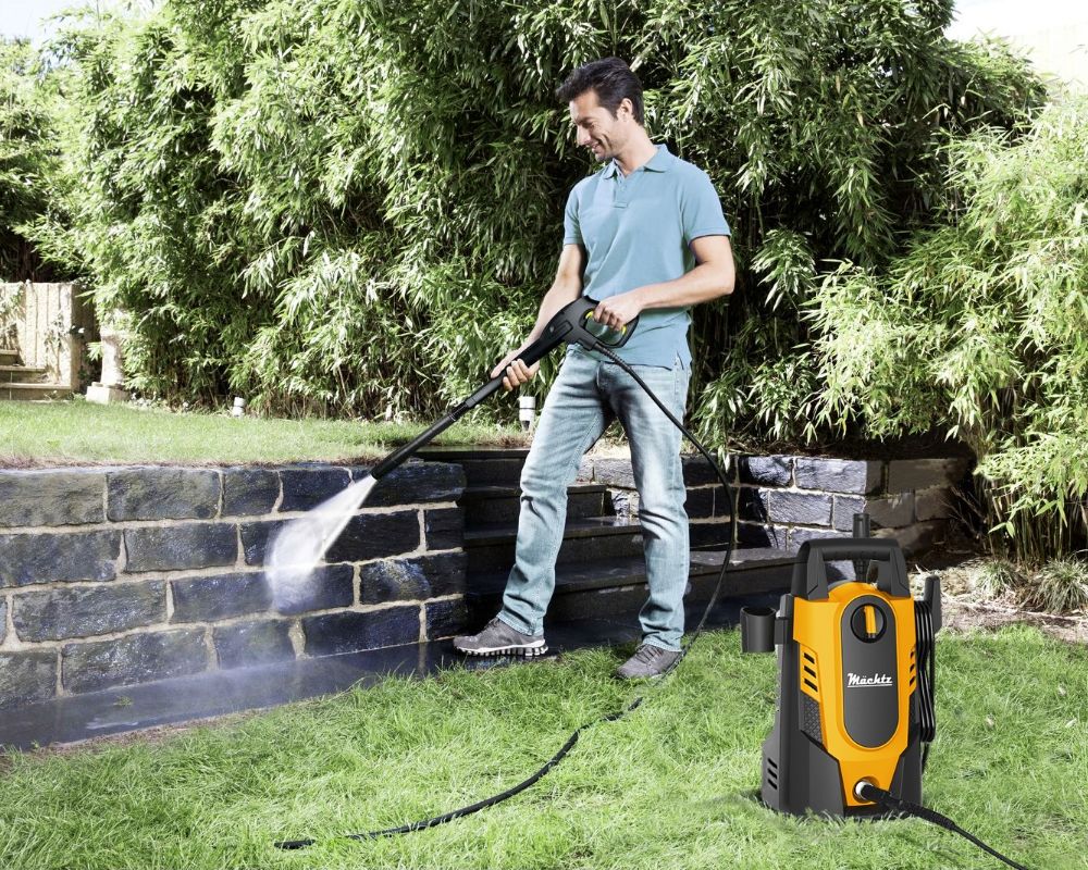 Мытьё террасы мойкой высокого давления