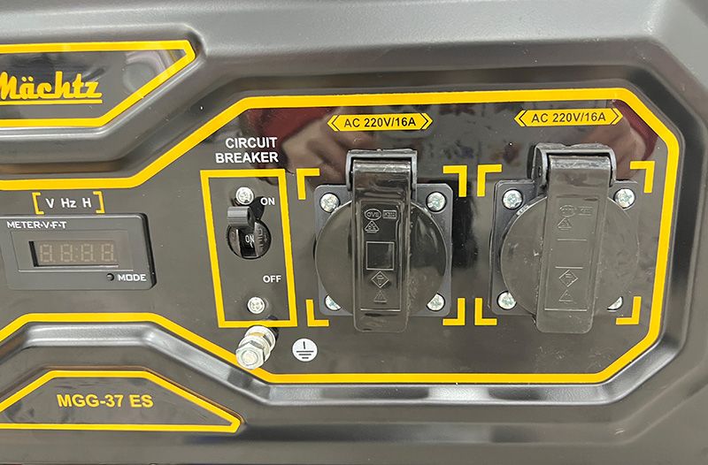 Генератор бензиновий 3,7&nbsp;кВт Machtz MGG-37 ES