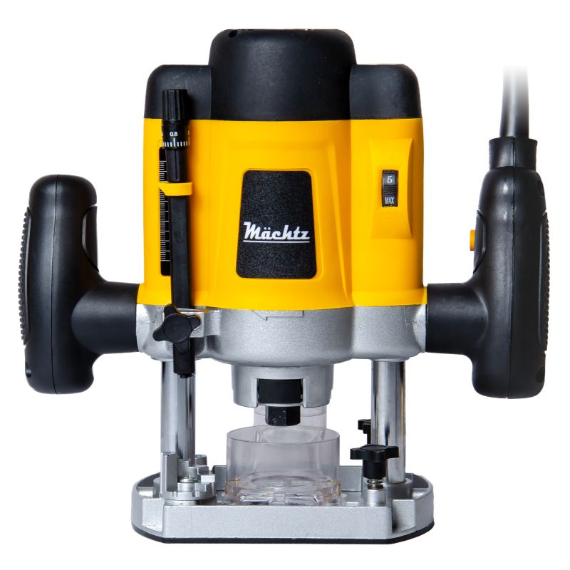 Робота ручним фрезером по дереву