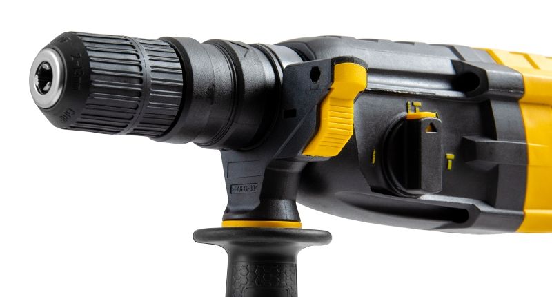 Насадка перфоратора крупним планом