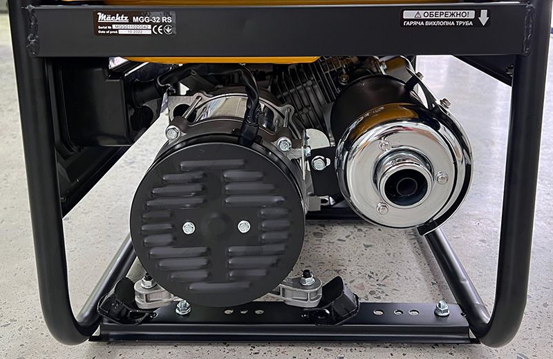 Задняя часть генератора