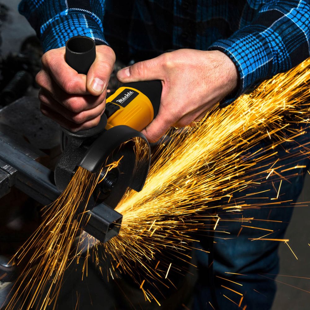 Какую выбрать болгарку для дома?