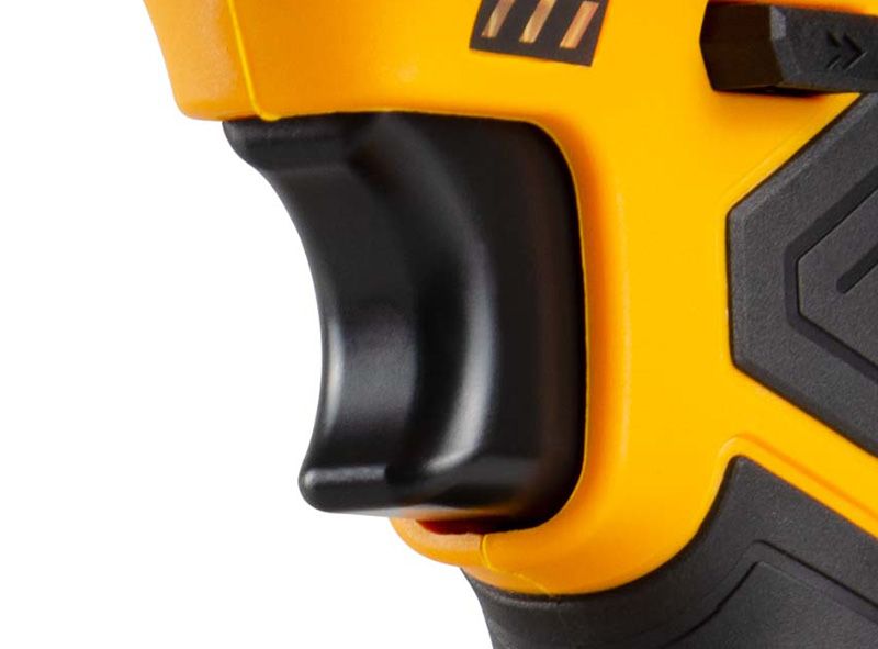 Увеличенное изображение курка инструмента