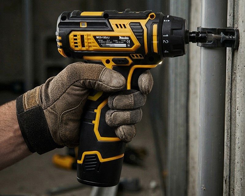 Шуруповерт аккумуляторный Mächtz