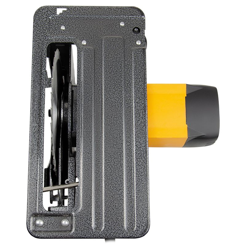 Циркулярна пила вигляд знизу