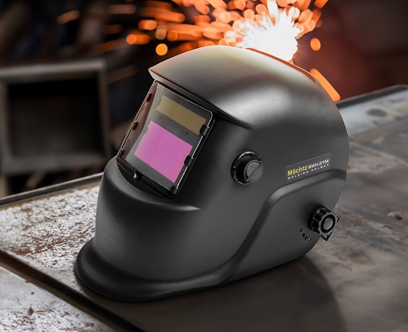 Сварочная маска с затемнённым стеклом