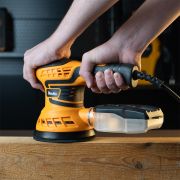 Шліфмашина ексцентрикова Mächtz MOS-500 VS