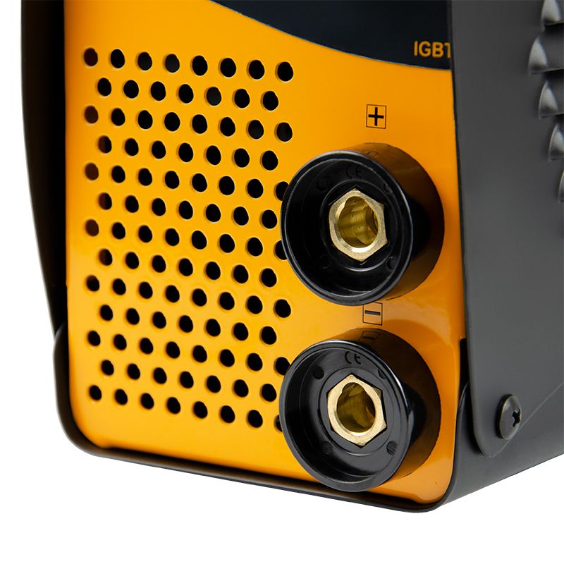 Зварювальний апарат Mächtz MWM-255 S